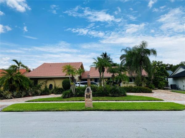 12215 SW 94th Ter, Miami, Florida 33186, image 1