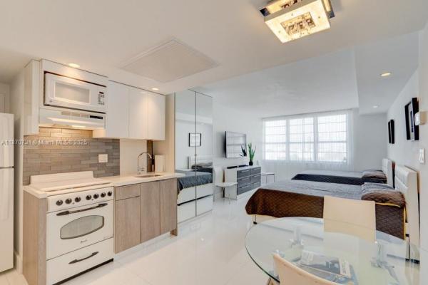 The Decoplage, 100 Lincoln Rd #614A, Miami Beach, Florida 33139, image 1