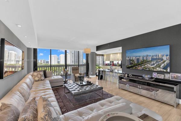 2000 Island Boulevard, 2000 Island Blvd 1405, Aventura, Florida 33160, image 1