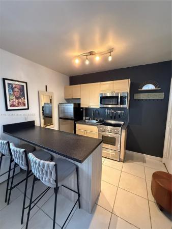 601, 601 Michigan Ave #3, Miami Beach, Florida 33139, image 1