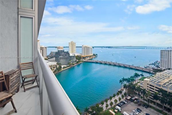 Icon Brickell Tower 2, 495 Brickell Ave #2207, Miami, Florida 33131, image 1