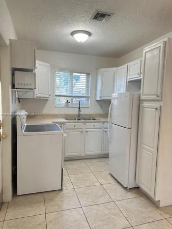 Driftwood Acres, 6840 Cody St, Hollywood, Florida 33024, image 1