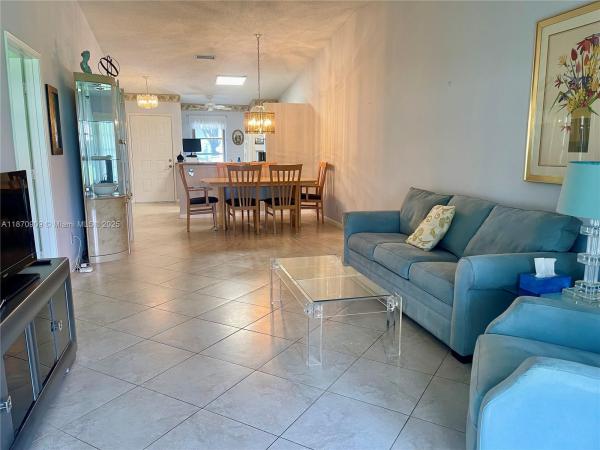Parklane At Whisper Walk, 8633 Sunbird Pl, Boca Raton, Florida 33496, image 1