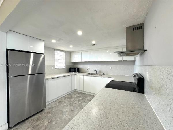 14195 SW 87th St #B309, Unincorporated Dade County, Florida 33183, image 1