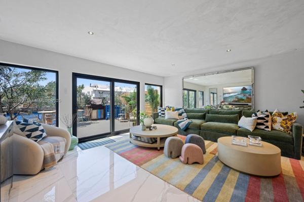 Eastern Shores Garden, 3904 NE 167th St #10, North Miami Beach, Florida 33160, image 2