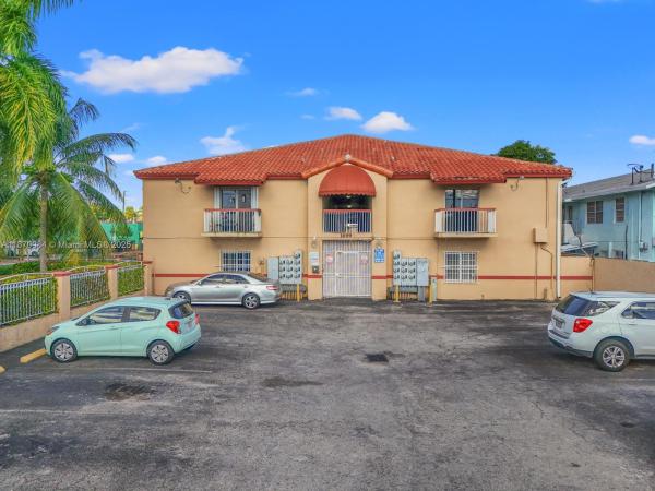 Latin Quarter Tower, 1699 SW 7 St 203, Miami, Florida 33135, image 1