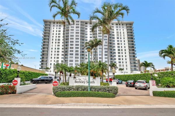 The Berkley South, 3015 N Ocean Blvd #5B, Fort Lauderdale, Florida 33308, image 1