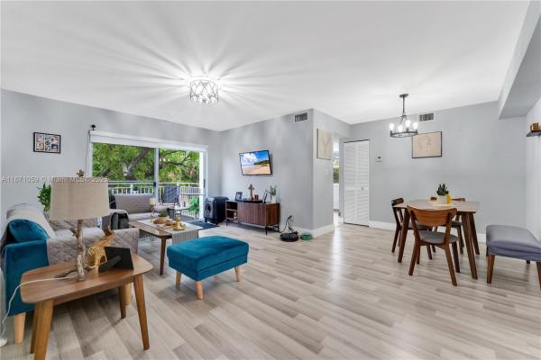 The Club Quarters At Raintree, 1200 SW 113th Ter #203, Pembroke Pines, Florida 33025, image 1