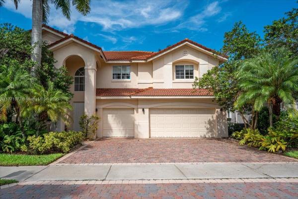 Hunters Pointe, 2547 Hunters Run Way, Weston, Florida 33327, image 2