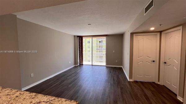 Diamond Tower, 218 NW 12 Ave #905, Miami, Florida 33128, image 1