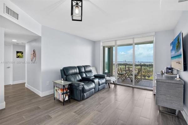 The Grandview, 5900 Collins Ave #1607, Miami Beach, Florida 33140, image 3