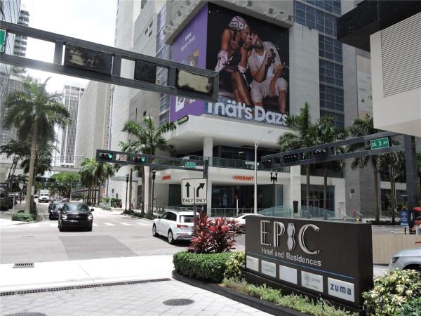 Epic Hotel & Residences, 200 Biscayne Boulevard Way #3109, Miami, Florida 33131, image 1