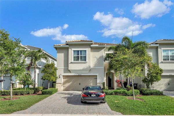 Parkview At Hillcrest, Hollywood, Florida 33021, image 1