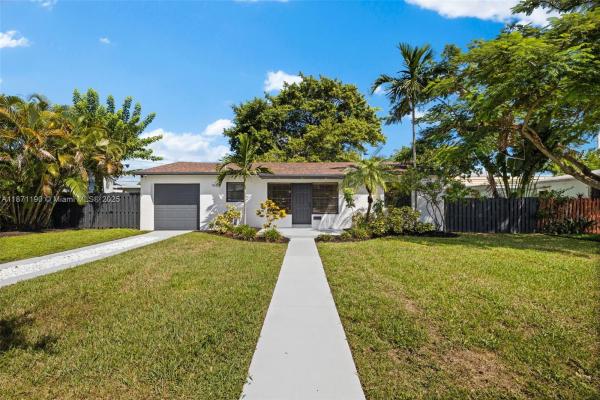 Hollywood Homesites, 1635 Liberty St, Hollywood, Florida 33020, image 1