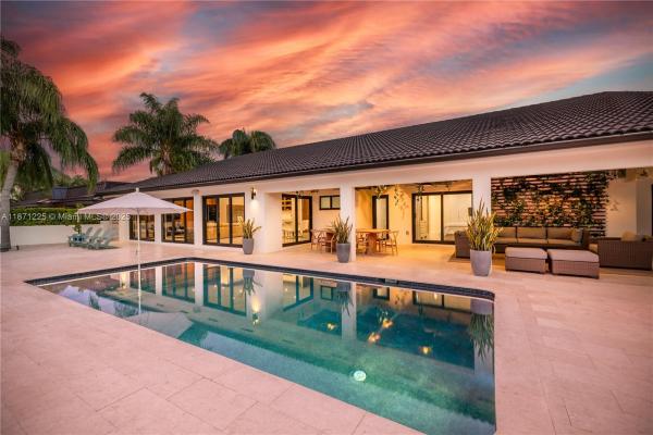 Eastern Shores, 2925 NE 164th St, North Miami Beach, Florida 33160, image 1