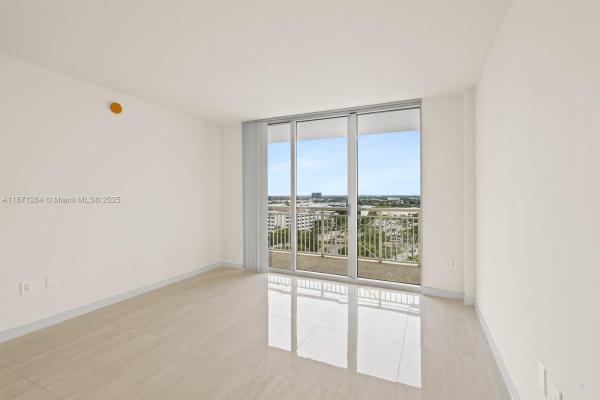 Turnberry On The Green, 19501 W Country Club Dr #1410, Aventura, Florida 33180, image 3