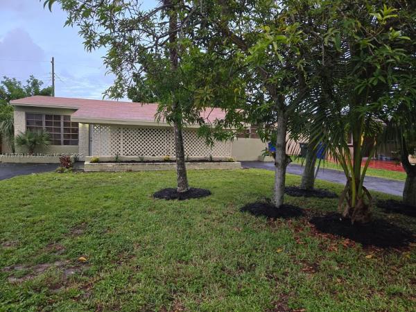 Driftwood Acres, 6751 Meade St, Hollywood, Florida 33024, image 1