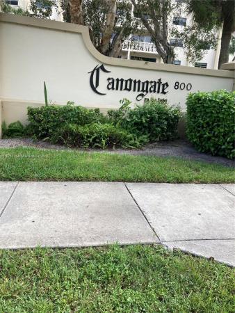 800 NE 195 St 314, Unincorporated Dade County, Florida 33179, image 1
