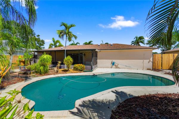 American Homes At Southwind Lakes, 9342 Gettysburg Rd, Boca Raton, Florida 33434, image 3