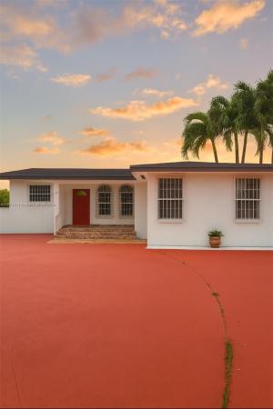 Deer Park, 375 E Okeechobee Rd, Hialeah, Florida 33010, image 1