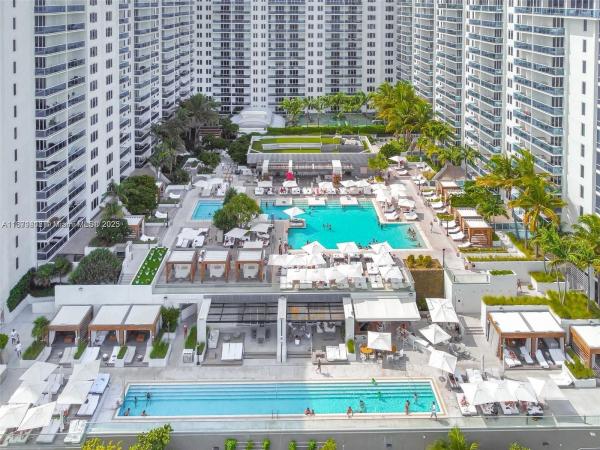 Roney Palace, 2301 Collins Ave #420, Miami Beach, Florida 33139, image 1