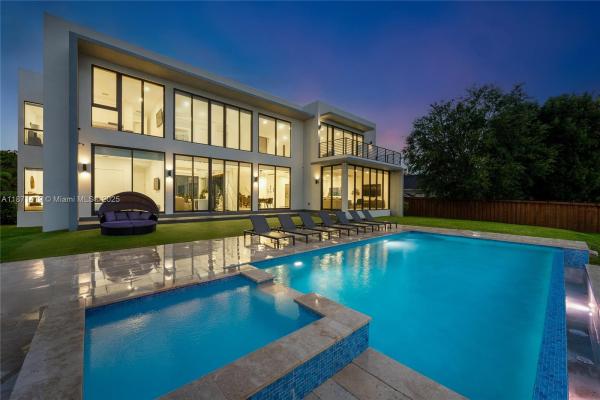 Marina Lakes, 5420 SW 72nd Ave ##, Glenvar Heights, Florida 33155, image 2