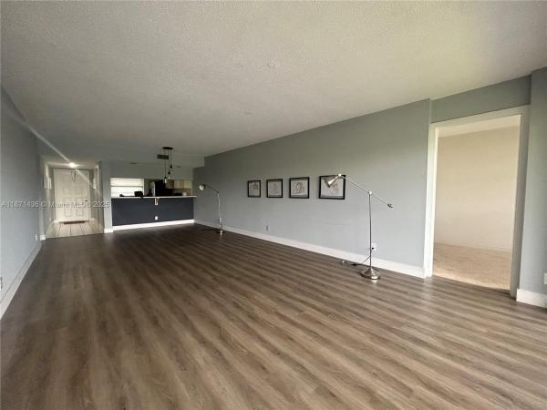 Cypress Reach At Palm-Aire, 3993 Cypress Reach Ct #303, Pompano Beach, Florida 33069, image 2