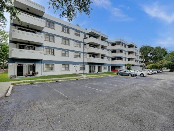 1891 N 61st Ave #B215, Hollywood, Florida 33024, image 1