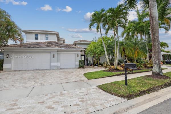 Victoria Isles, 1371 Victoria Isle Dr, Weston, Florida 33327, image 1