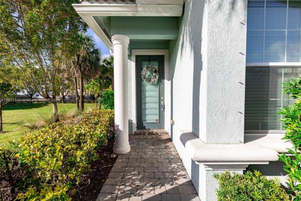 Parkview At Hillcrest, Hollywood, Florida 33021, image 2