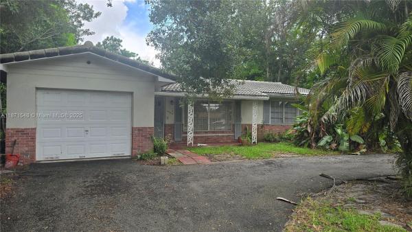 Hollywood Hills, 5420 Pierce St, Hollywood, Florida 33021, image 1