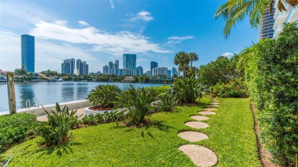 Turnberry Isle North, 19707 Turnberry Way #TH-6, Aventura, Florida 33180, image 1