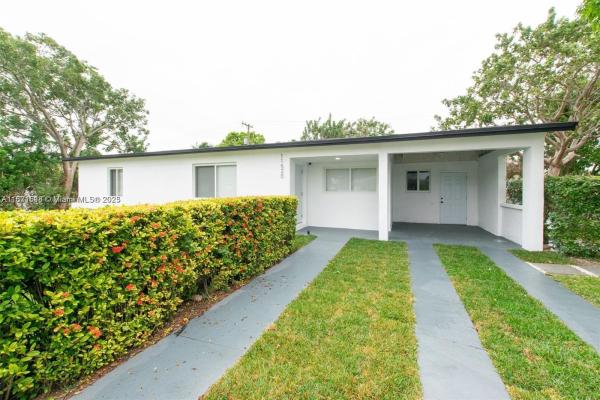 11520 SW 142nd Ter, Unincorporated Dade County, Florida 33176, image 1