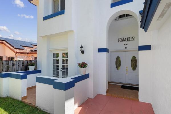 Shoma Homes At Kendall, 9133 SW 142nd Pl, The Hammocks, Florida 33186, image 3