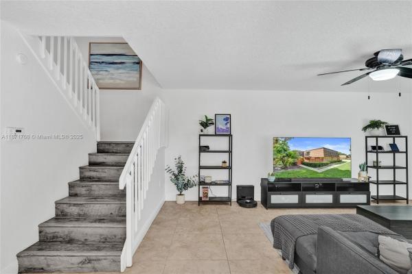 Ridgewood, 9112B SW 20th St, Davie, Florida 33324, image 2