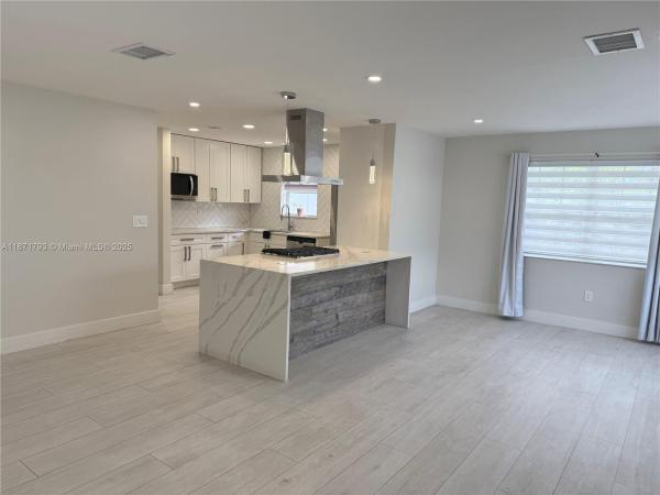 Lake Osborne Hills, 1901 Montague St, Lake Worth Beach, Florida 33461, image 1