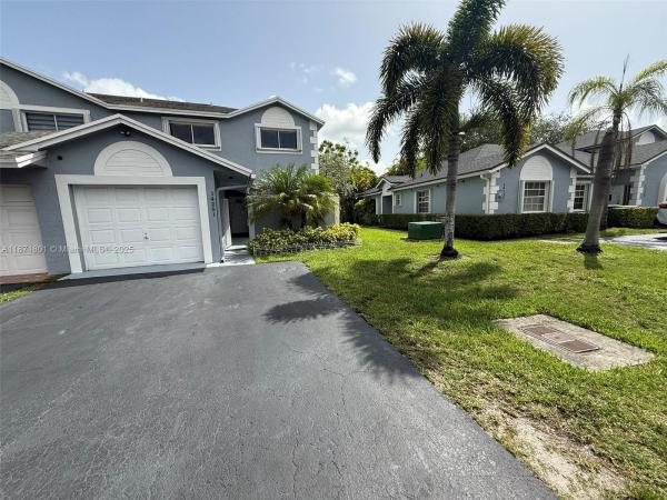 Place Royale, 14251 SW 96th Ter, The Hammocks, Florida 33186, image 3