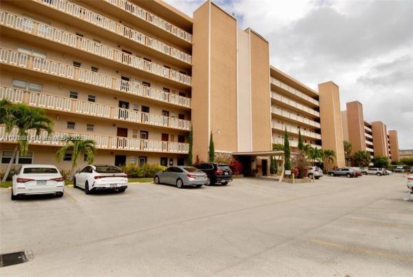 Meadowbrook Towers, 300 NE 12th Ave #101, Hallandale Beach, Florida 33009, image 1
