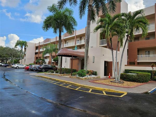 7730 Granville Dr #202, Tamarac, Florida 33321, image 1