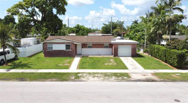 Avocado Manor, 15410 SW 295 St, Leisure City, Florida 33033, image 3