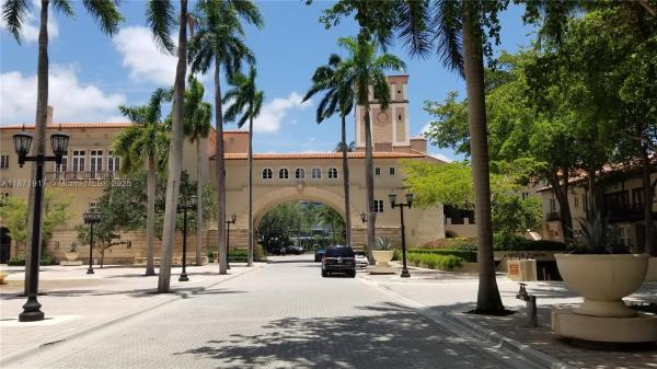 Puerta De Palmas, 888 S Douglas Rd 1213, Coral Gables, Florida 33134, image 1