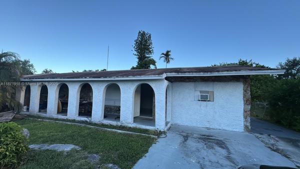 Miami Gardens Estates, 5706 SW 27th St, West Park, Florida 33023, image 1