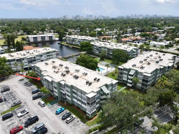 Watergate, 2771 Taft St #302, Hollywood, Florida 33020, image 1