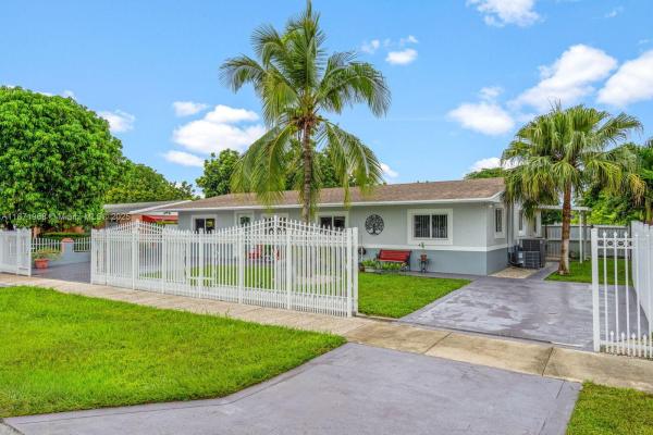 South Miami Heights Residential, 11740 SW 182nd Ter, South Miami Heights, Florida 33177, image 3