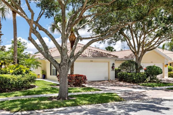 VillageWalk Of Wellington, 8199 Saint Johns Ct, Wellington, Florida 33414, image 1