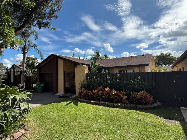 11754 SW 133rd Ct, Unincorporated Dade County, Florida 33186, image 1