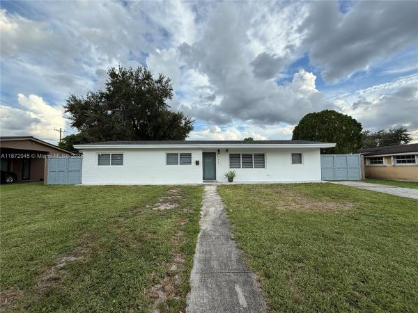 Windward Estates, 1950 NW 190th Ter, Miami Gardens, Florida 33056, image 1