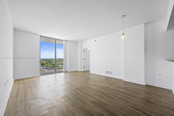 Hollywood Station, 140 S Dixie Hwy #835, Hollywood, Florida 33020, image 1