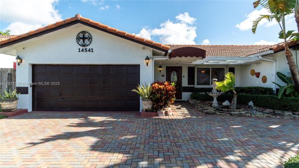 14541 SW 103rd St, Unincorporated Dade County, Florida 33186, image 1