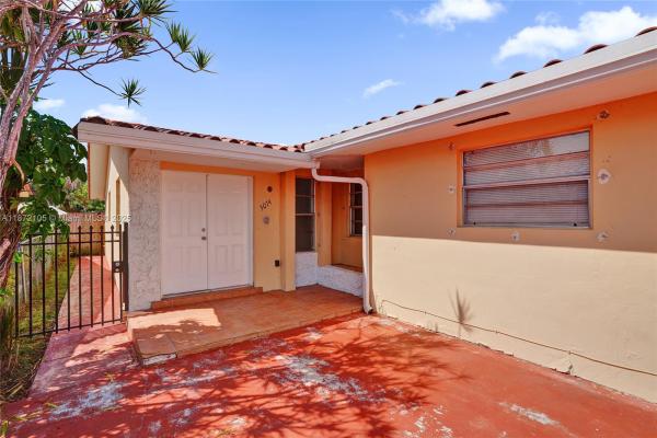 Lyndale, 3074 SW 17th St #Rear, Miami, Florida 33145, image 1